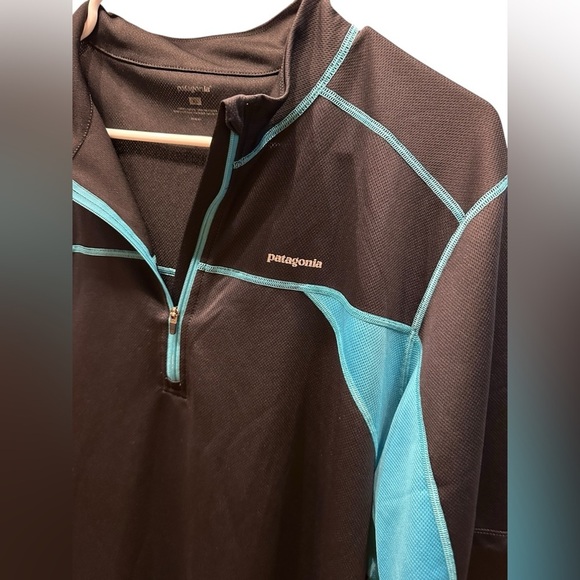 Patagonia Black and Blue Half-Zip Shirt size XL - Picture 4 of 8